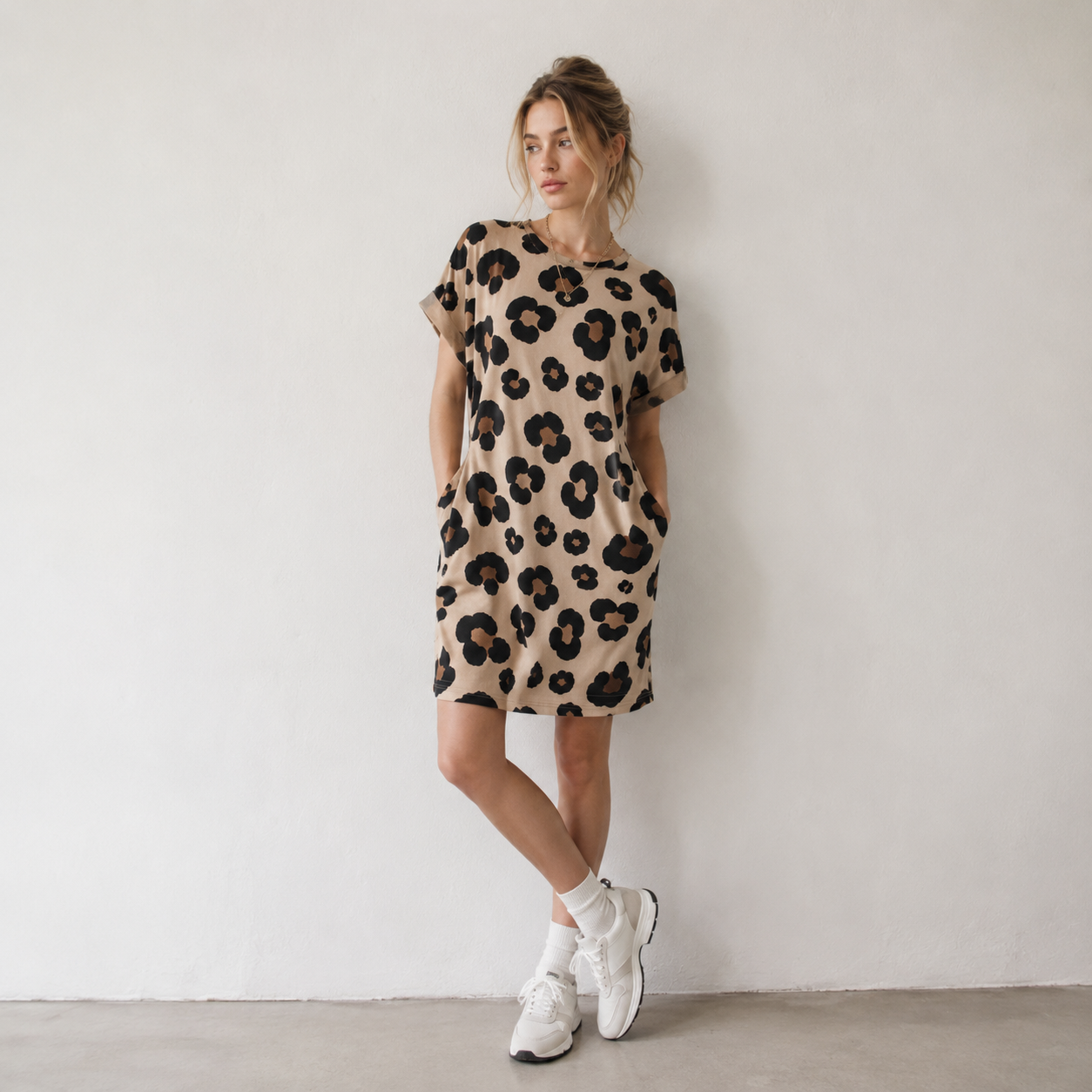 Leona | Elegantes Kleid mit Leopardenmuster