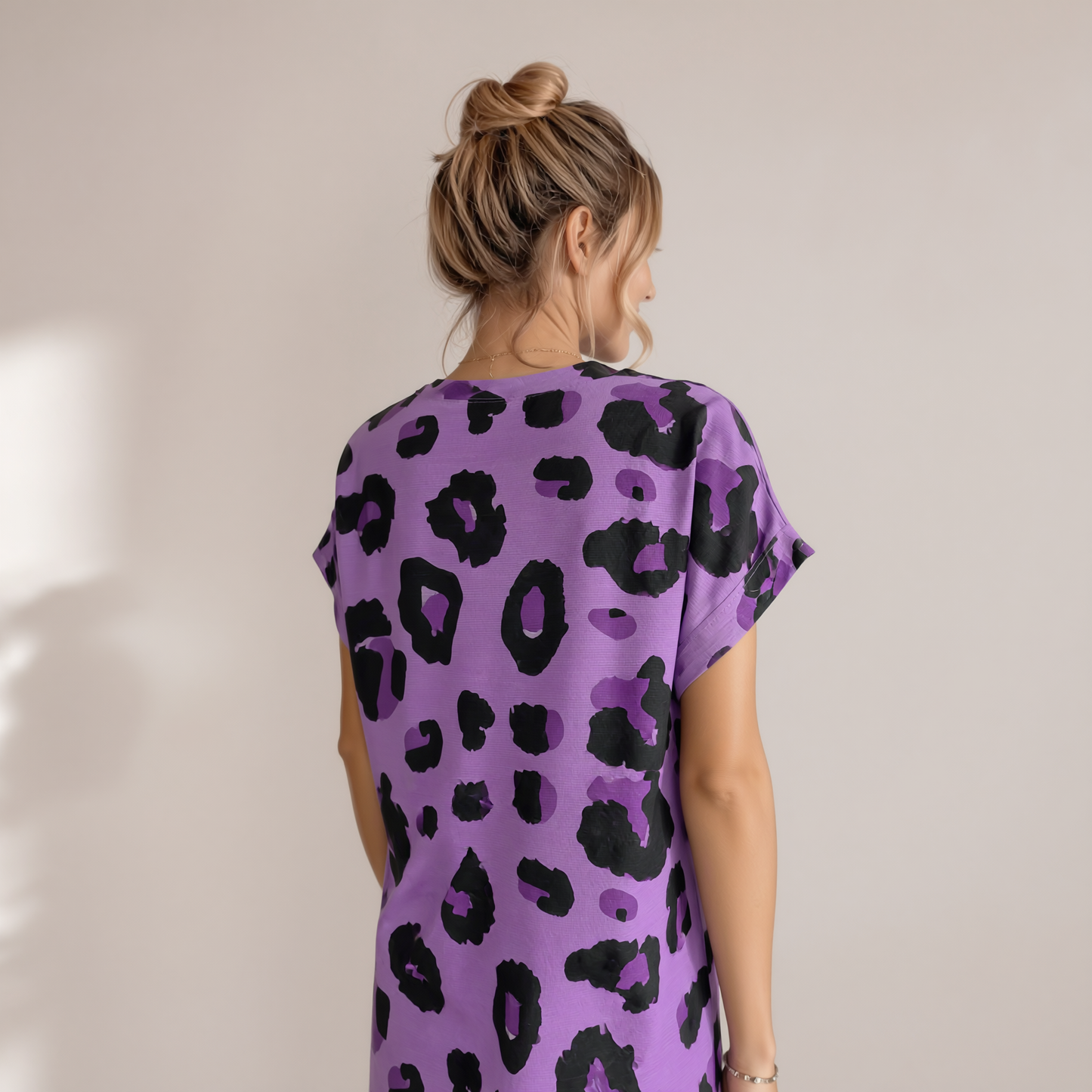 Leona | Elegantes Kleid mit Leopardenmuster